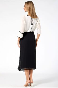 ΕΚΡΟΥ ΜΠΛΟΥΖΑ ΜΟΥΣΕΛΙΝΑ ΜΕ ΔΙΑΚΟΣΜΗΤΙΚΑ ΡΕΛΙΑ  | ΜΠΛΟΥΖΕΣ/ΠΟΥΚΑΜΙΣΑ